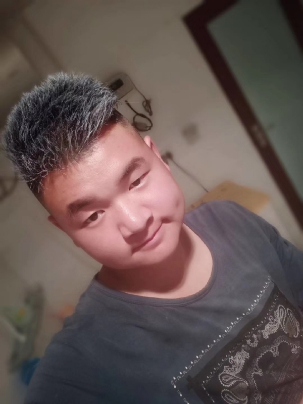 李子木的第一张照片--茂名相亲服务中心