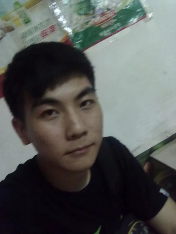 蜡笔小新的第三张照片--茂名相亲服务中心