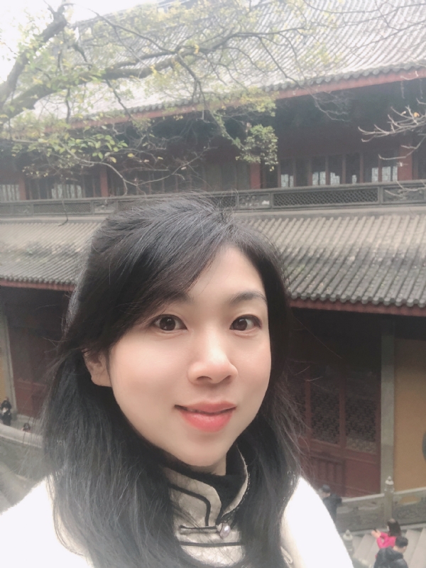 心既理的第一张照片--茂名相亲服务中心