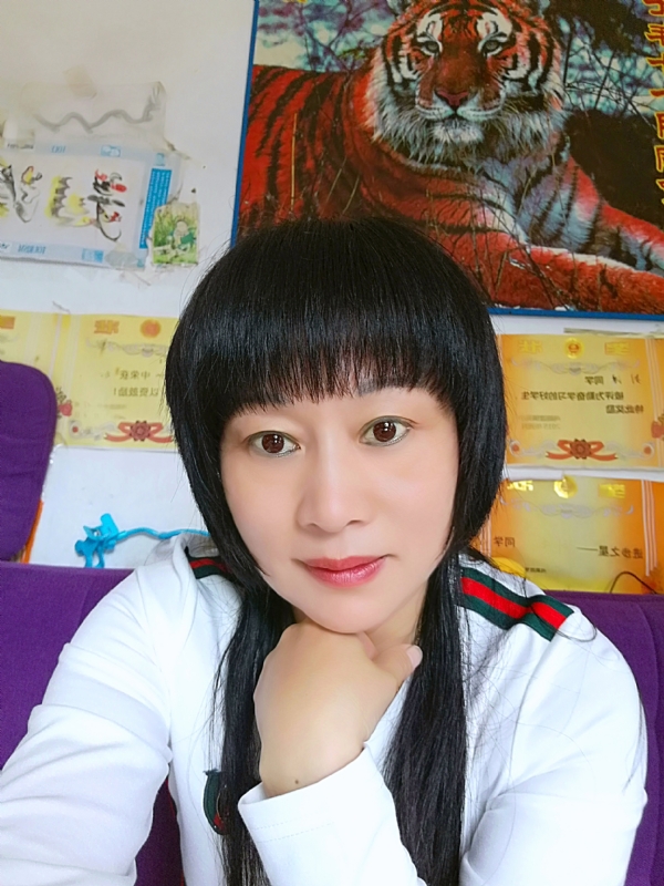 金鱼儿的第二张照片--茂名相亲服务中心