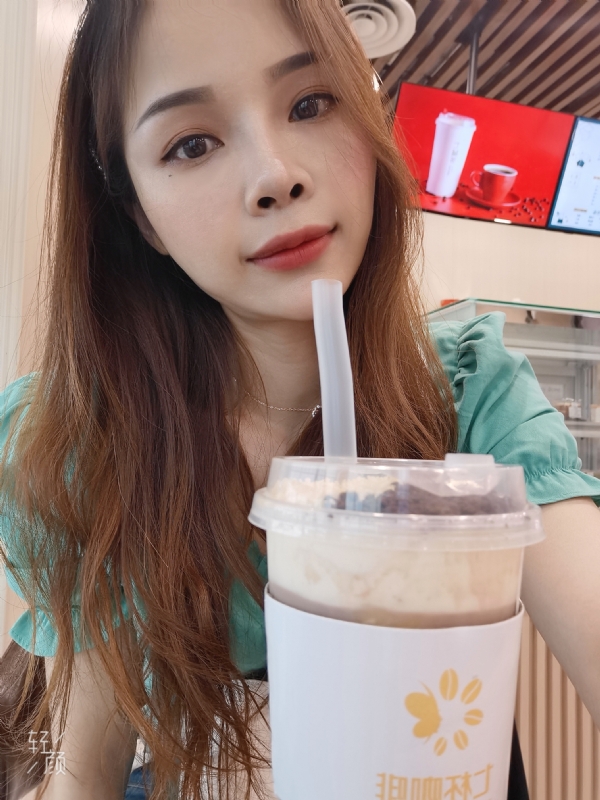 丽丽子的第一张照片--茂名相亲服务中心