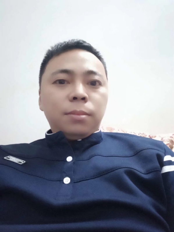 珍惜眼前人的第一张照片--茂名相亲服务中心