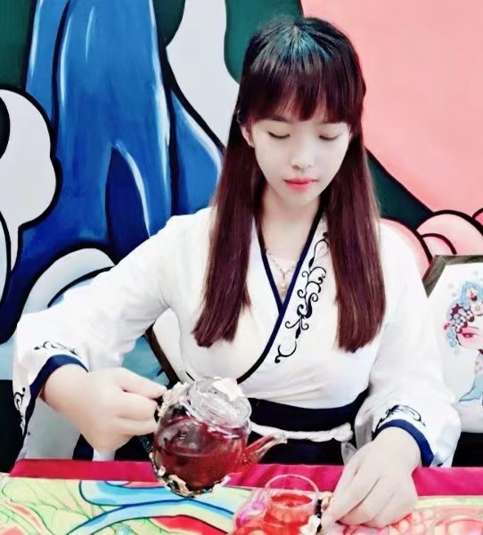 小玉的第一张照片--茂名相亲服务中心