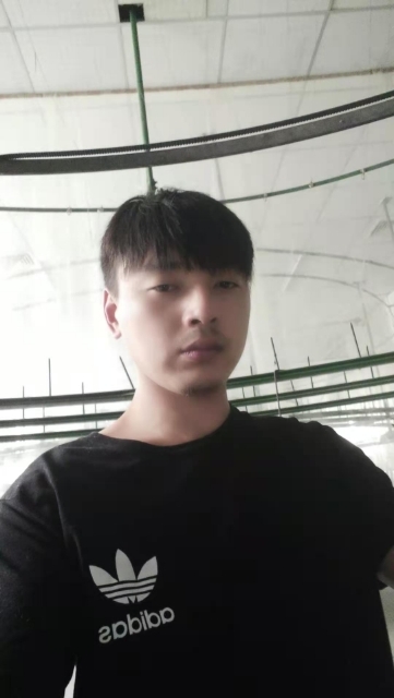 久鑫的第一张照片--茂名相亲服务中心