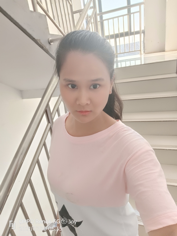姣的第一张照片--茂名相亲服务中心