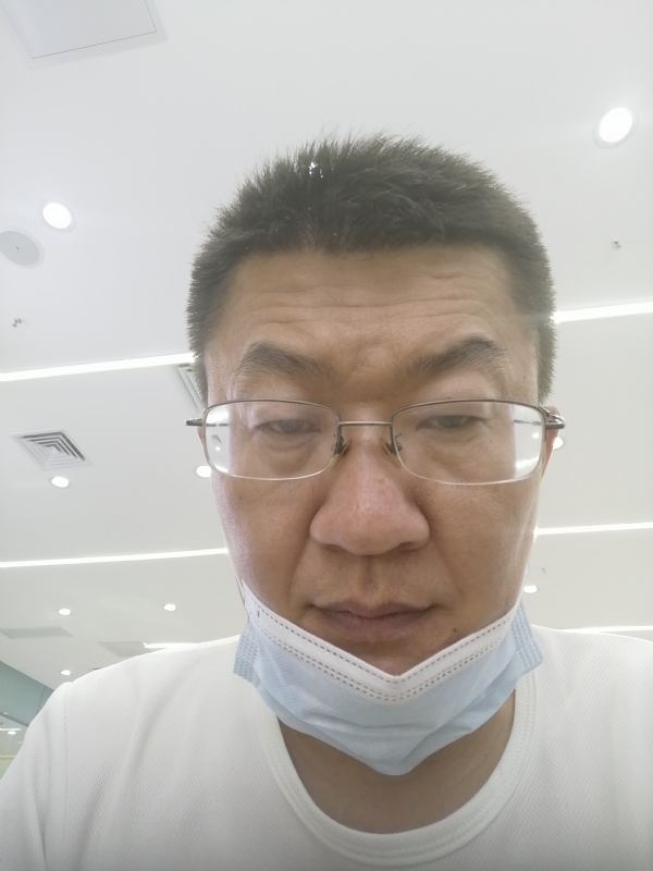 无奈的第一张照片--茂名相亲服务中心