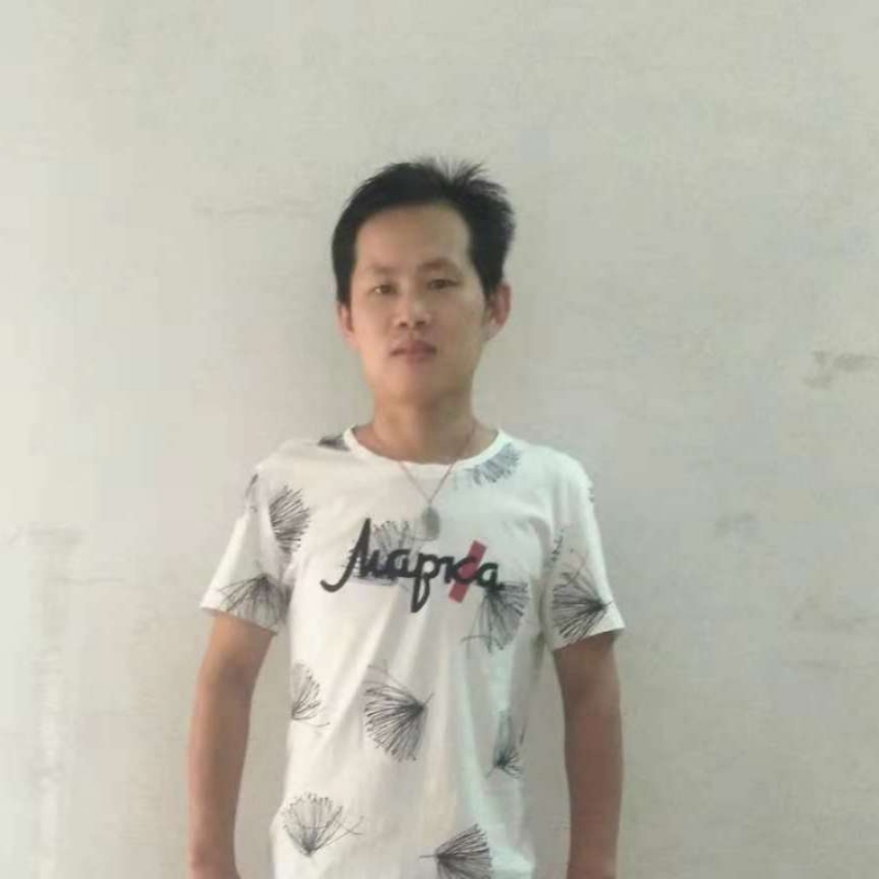 平平的第一张照片--茂名相亲服务中心