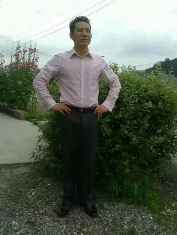 真诚相待的第二张照片--茂名相亲服务中心
