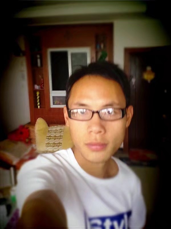 开文运气的第一张照片--茂名相亲服务中心