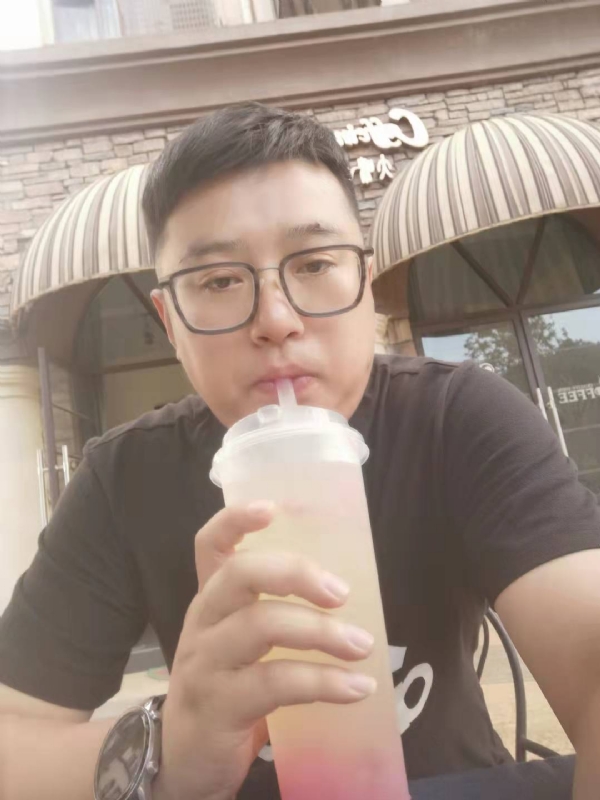 半旧情怀的第一张照片--茂名相亲服务中心