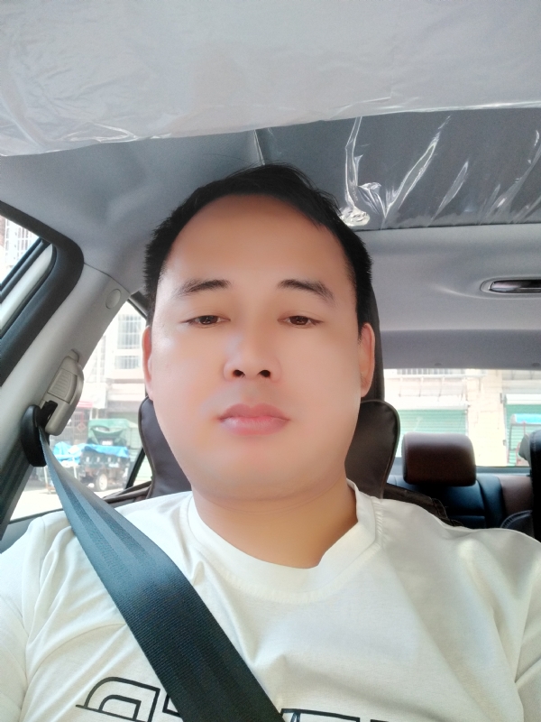 有你就好的第二张照片--茂名相亲服务中心