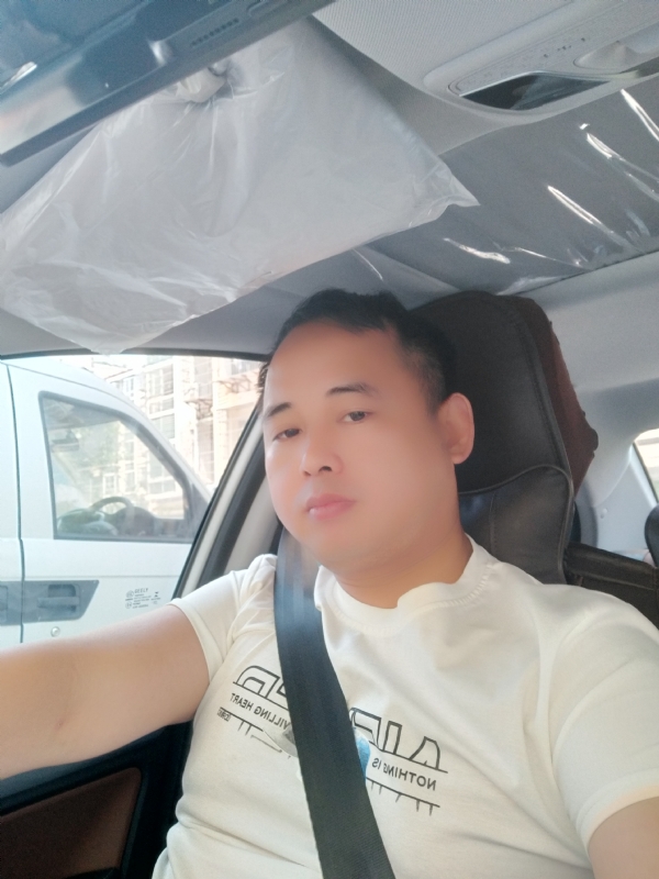 有你就好的第六张照片--茂名相亲服务中心