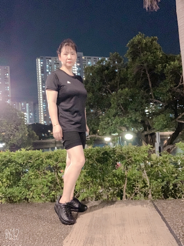 枫叶的第一张照片--茂名相亲服务中心