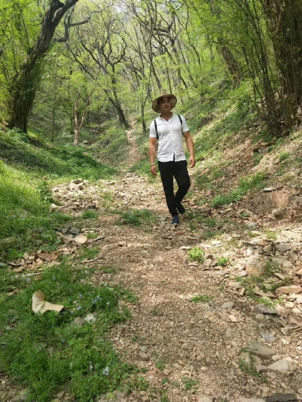 旧时相识的第四张照片--茂名相亲服务中心