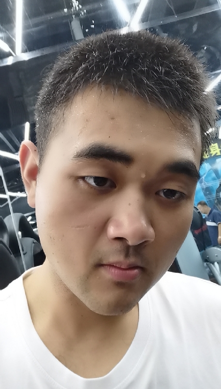 回眸一笑的第一张照片--茂名相亲服务中心