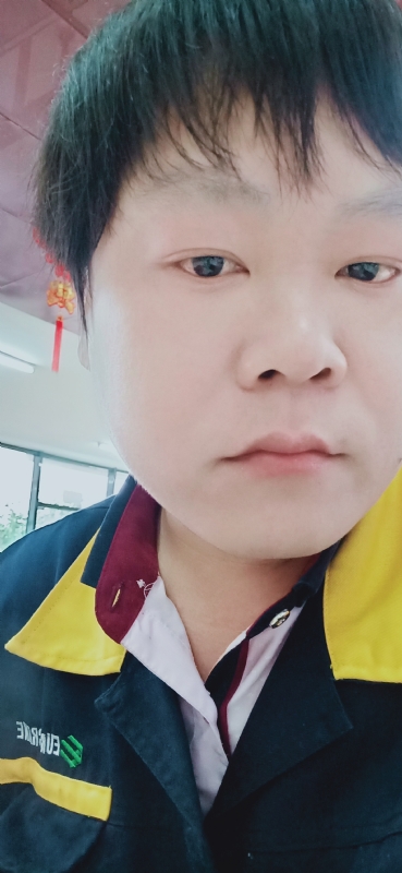 三哥哥的第一张照片--茂名相亲服务中心