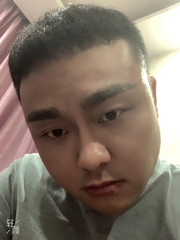 何为奈何的第二张照片--茂名相亲服务中心