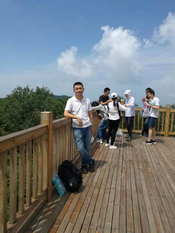 王亦之的第二张照片--茂名相亲服务中心