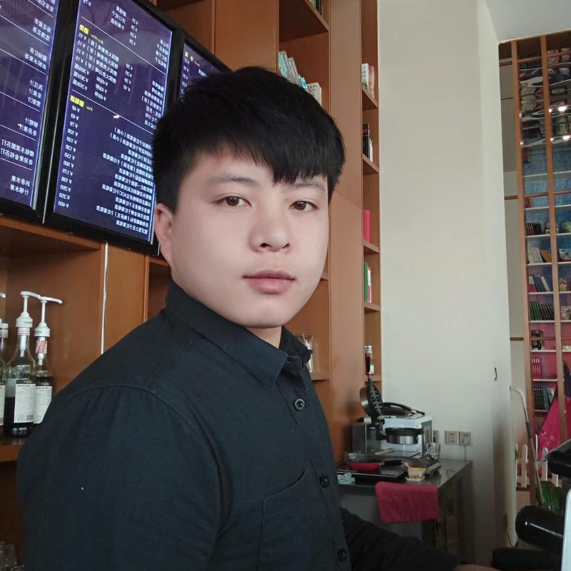 帅被人打的第一张照片--茂名相亲服务中心