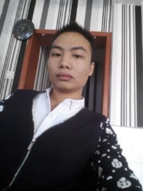 阿龙的第二张照片--茂名相亲服务中心