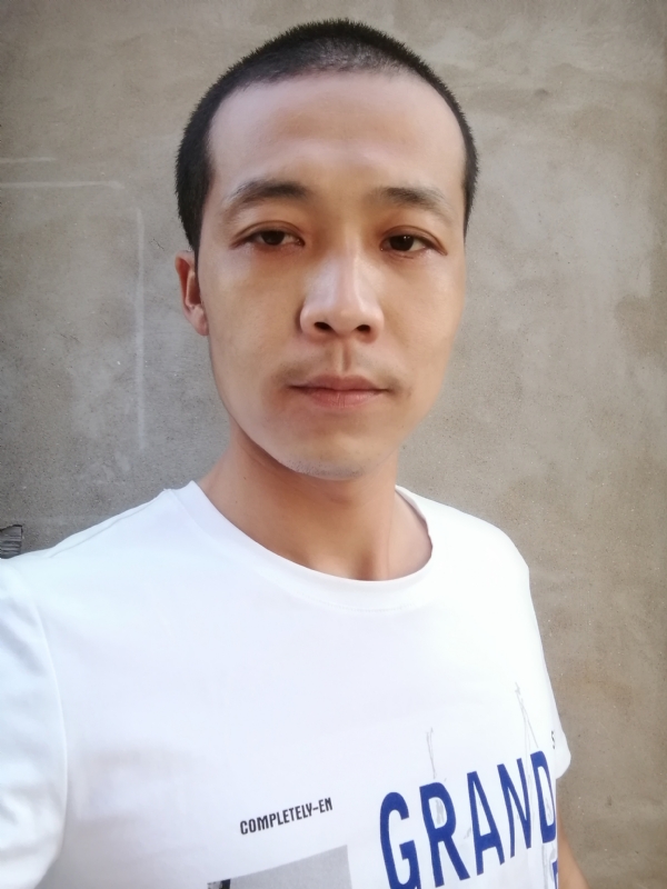 重的第一张照片--茂名相亲服务中心