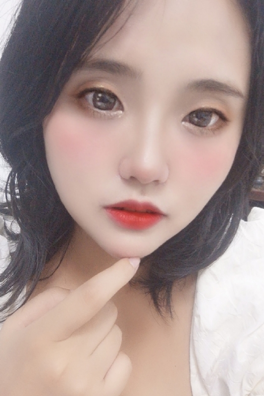 妮妮的第一张照片--茂名相亲服务中心
