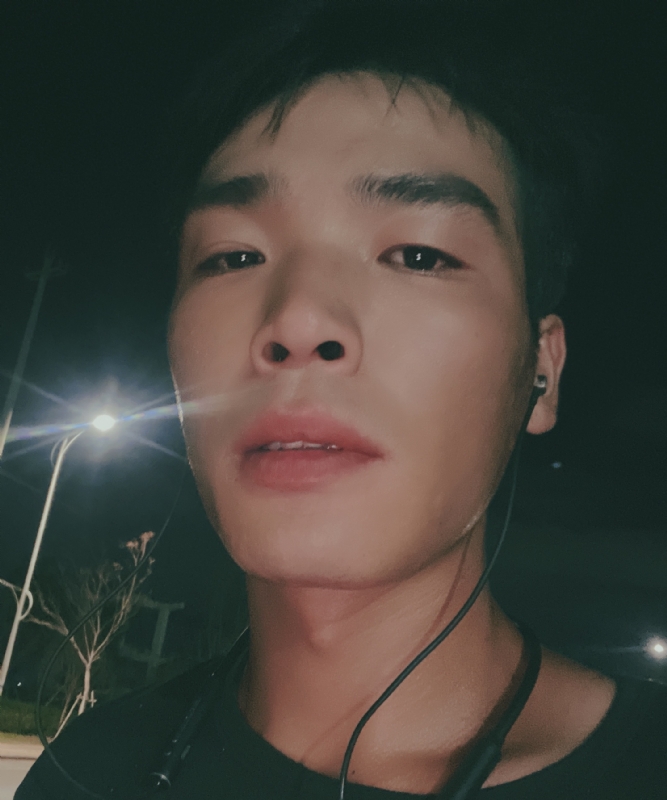 满船清梦压星河的第二张照片--茂名相亲服务中心