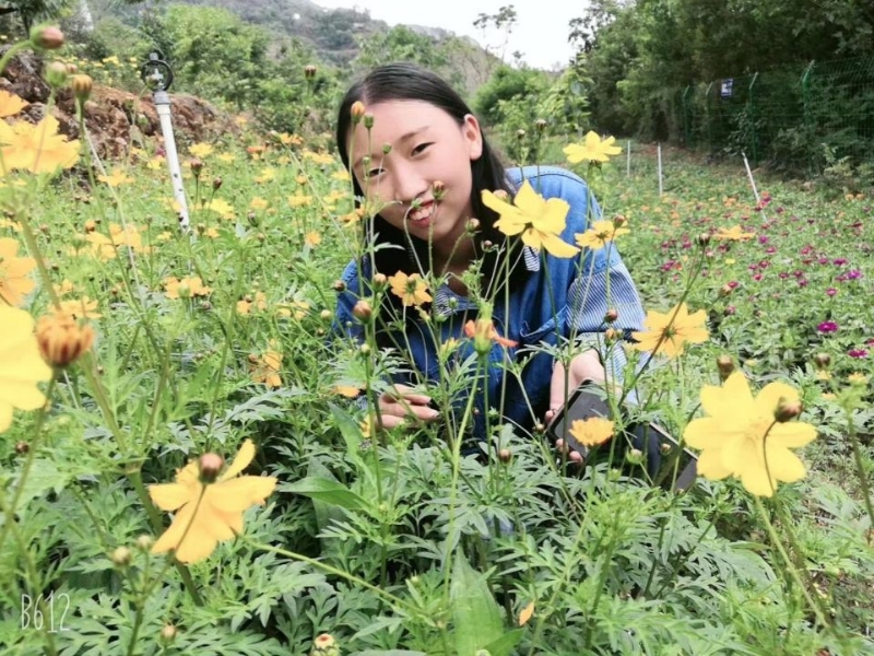 哈哈的第一张照片--茂名相亲服务中心