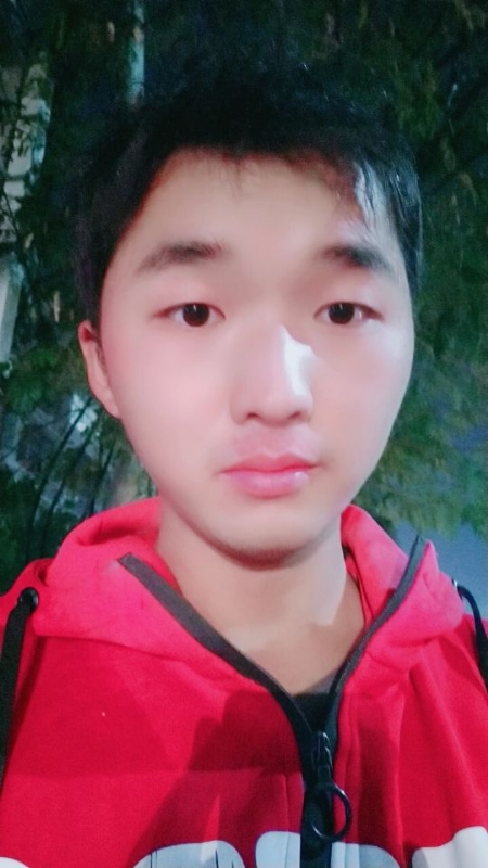 微尘的第一张照片--茂名相亲服务中心