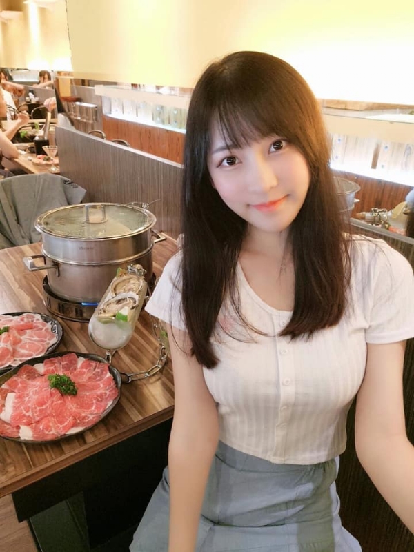 佳欣的第一张照片--茂名相亲服务中心