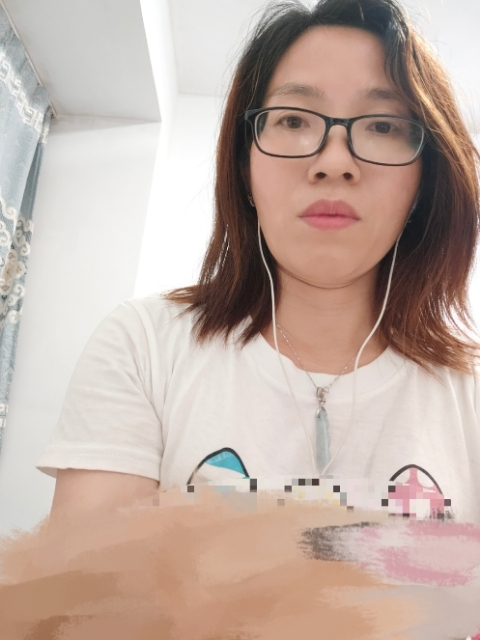 柠檬的第一张照片--茂名相亲服务中心