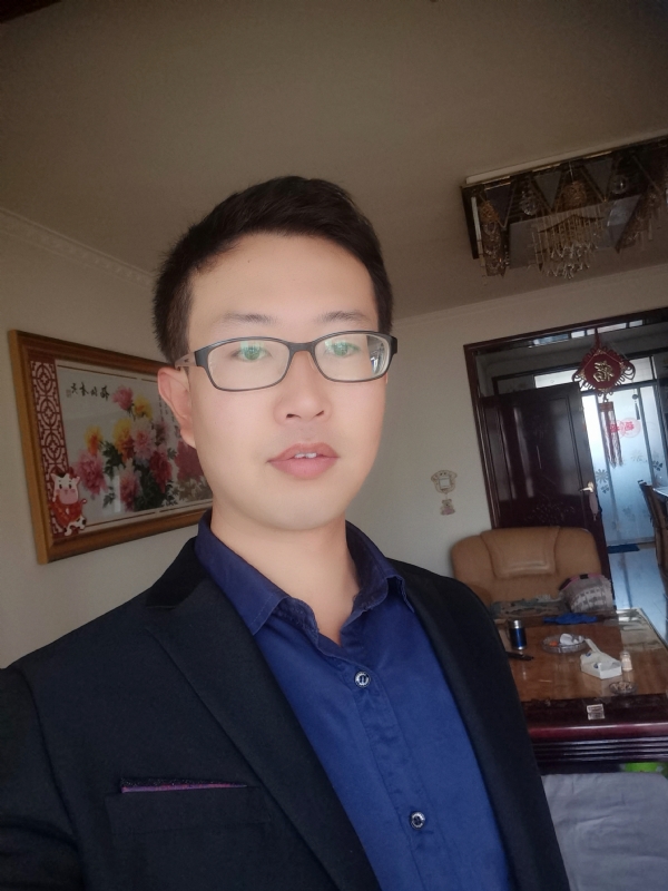 遇一人白首的第二张照片--茂名相亲服务中心