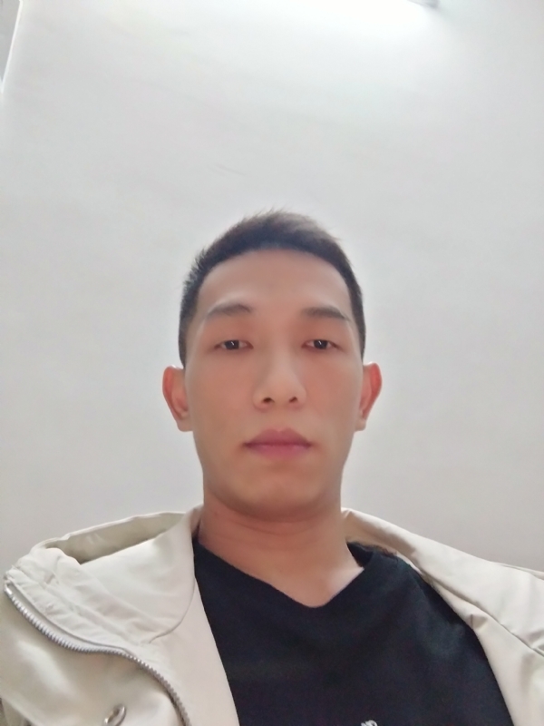 鬼迷心窍的第一张照片--茂名相亲服务中心