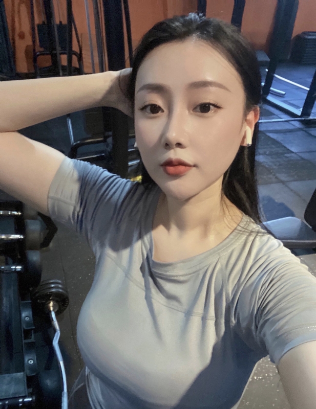 Annie的第一张照片--茂名相亲服务中心