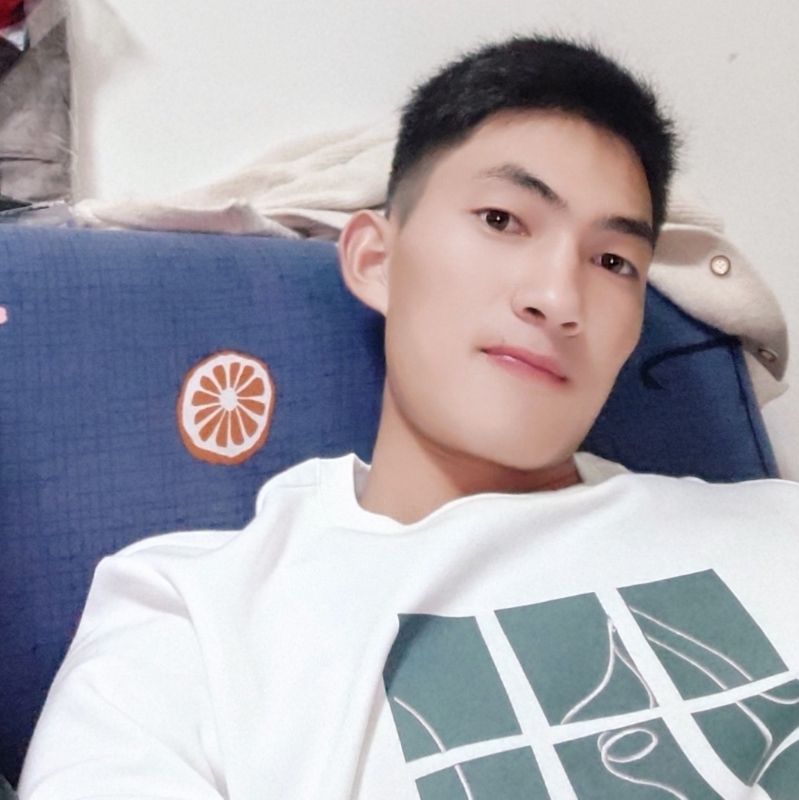 小袁的第二张照片--茂名相亲服务中心