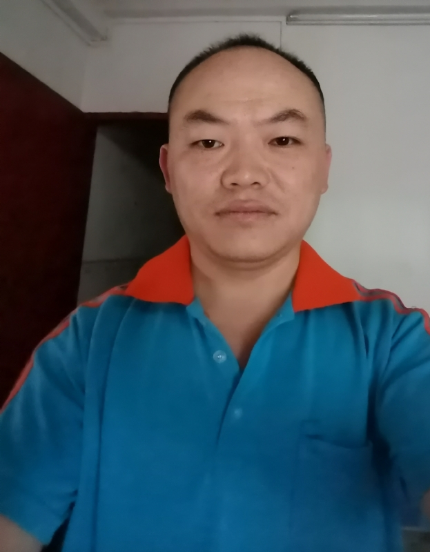 与子携老的第七张照片--茂名相亲服务中心