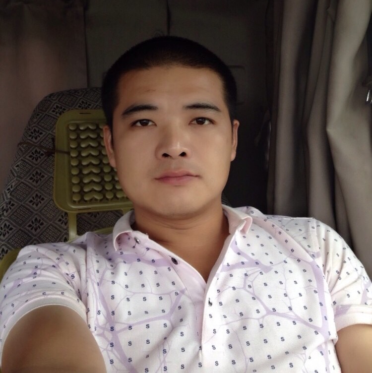 逍遥驾车人的第一张照片--茂名相亲服务中心