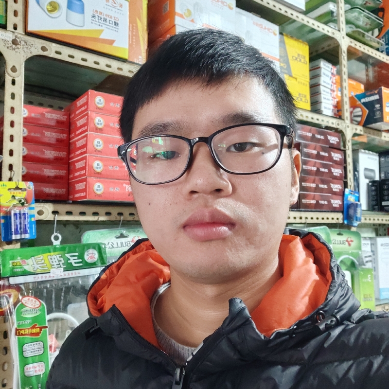 邱先生的第一张照片--茂名相亲服务中心