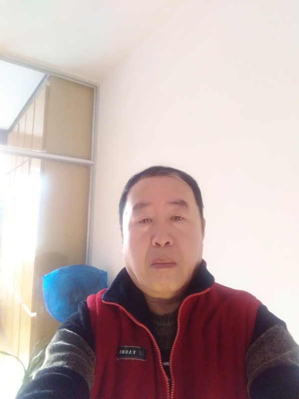 快乐的第一张照片--茂名相亲服务中心
