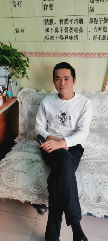 家家怡的第一张照片--茂名相亲服务中心