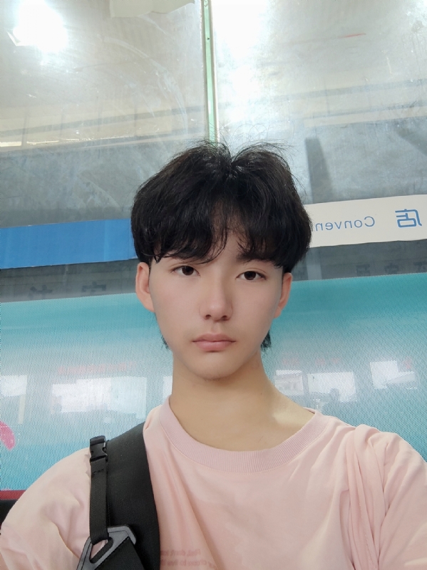 钱嘉豪的第二张照片--茂名相亲服务中心