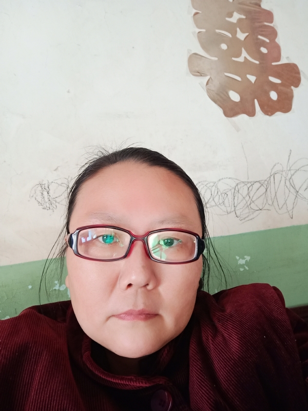 苦乐的第一张照片--茂名相亲服务中心