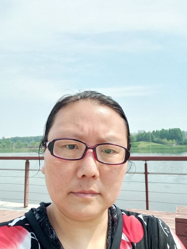 苦乐的第五张照片--茂名相亲服务中心