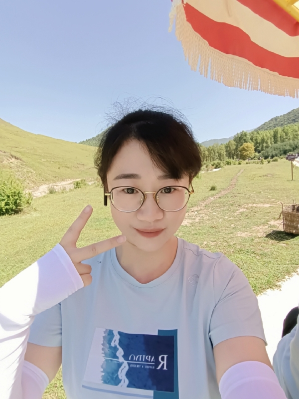 暖暖的第一张照片--茂名相亲服务中心