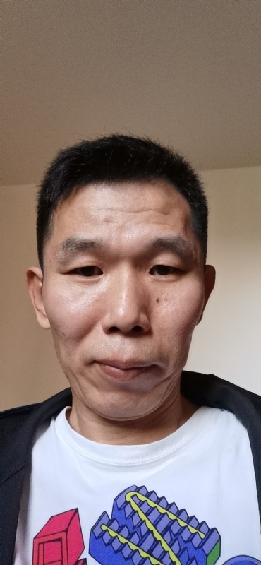 晃晃悠悠的第一张照片--茂名相亲服务中心