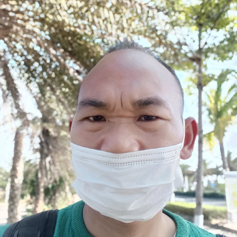 塑马的峰哥的第一张照片--茂名相亲服务中心