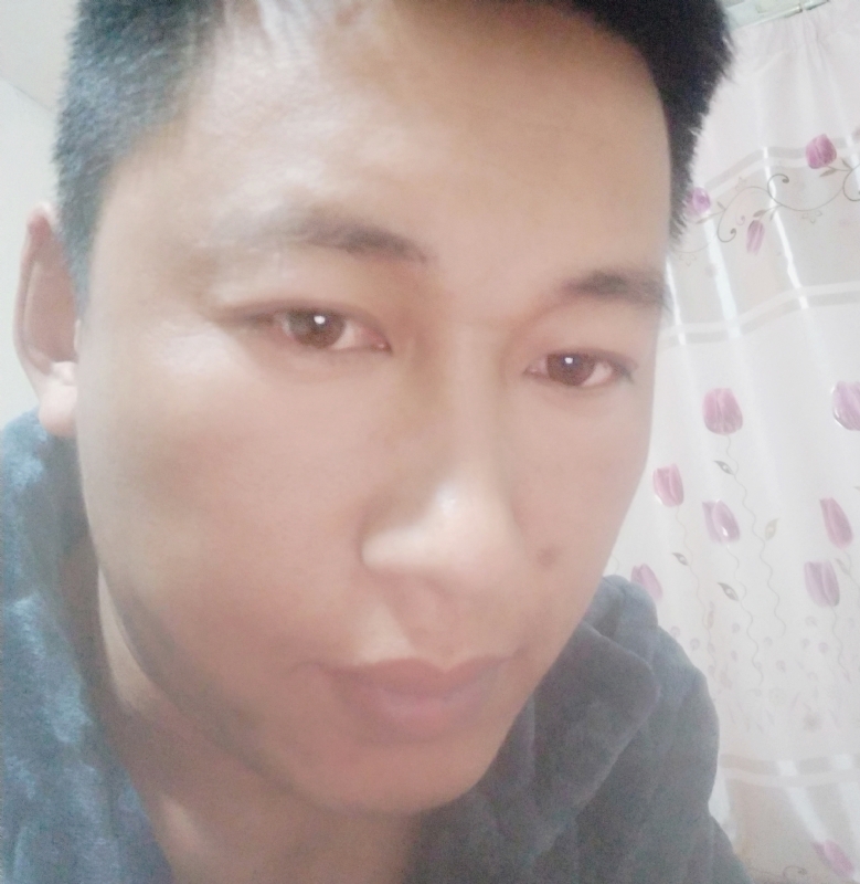龙玉石缘的第一张照片--茂名相亲服务中心