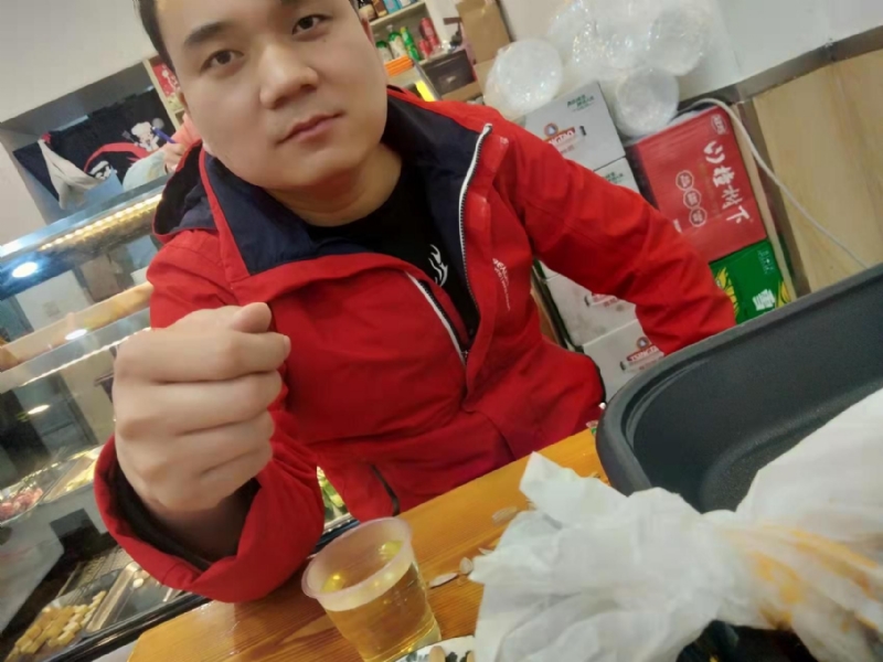 淡淡的忧伤的第一张照片--茂名相亲服务中心
