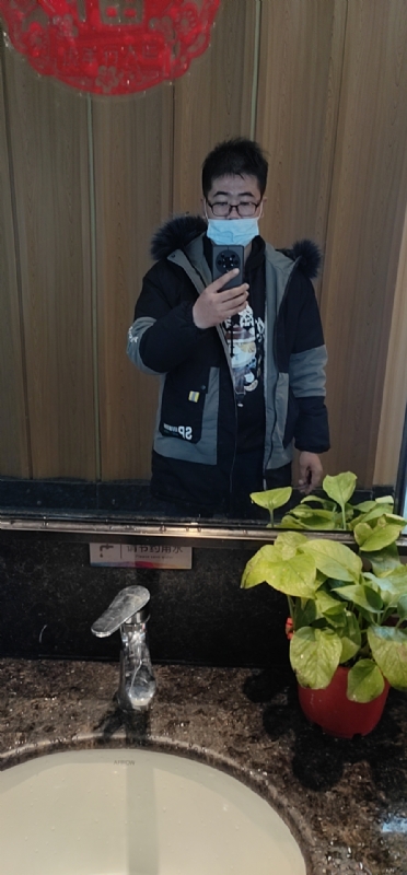 冷漠果果的第一张照片--茂名相亲服务中心
