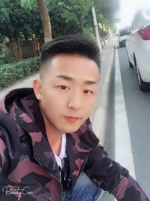 归心的第二张照片--茂名相亲服务中心